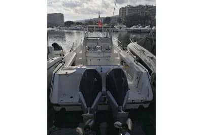 Boston Whaler 28 Outrage 2