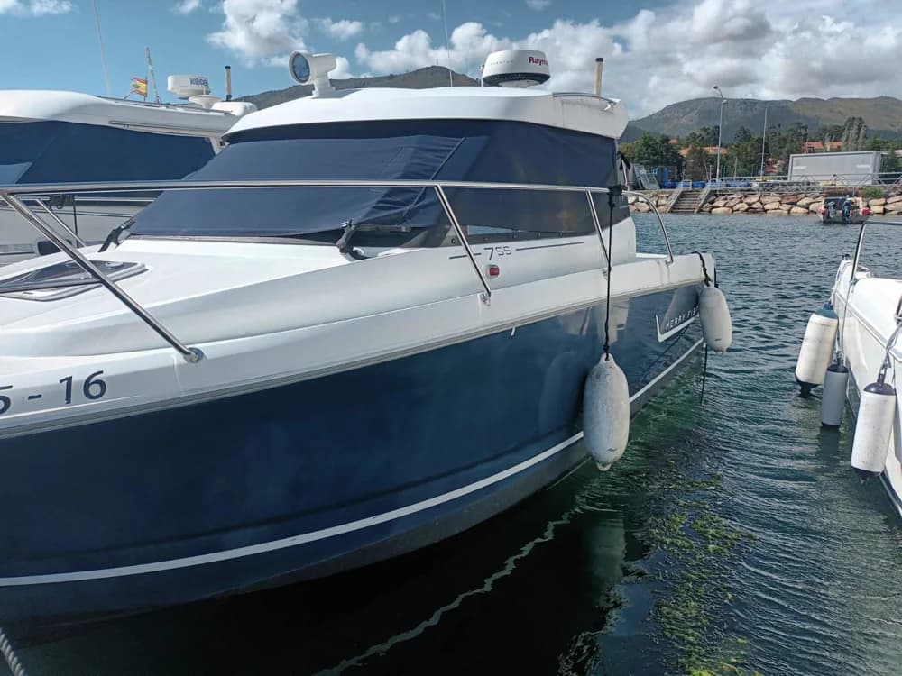 Jeanneau Merry Fisher 755