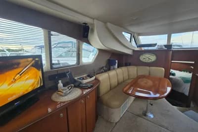 Silverton 39 Motor Yacht 2