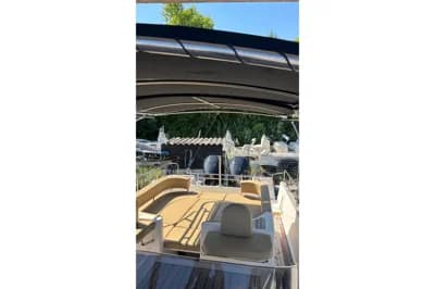 Beacher Beacher V10 2