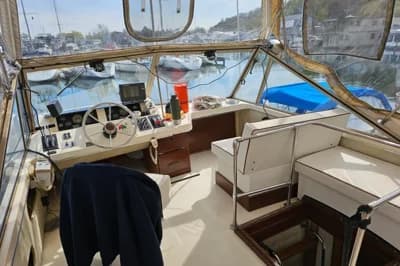 Carver 33 Mariner 2