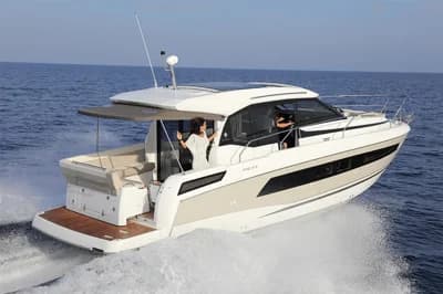 Jeanneau NC 33 2