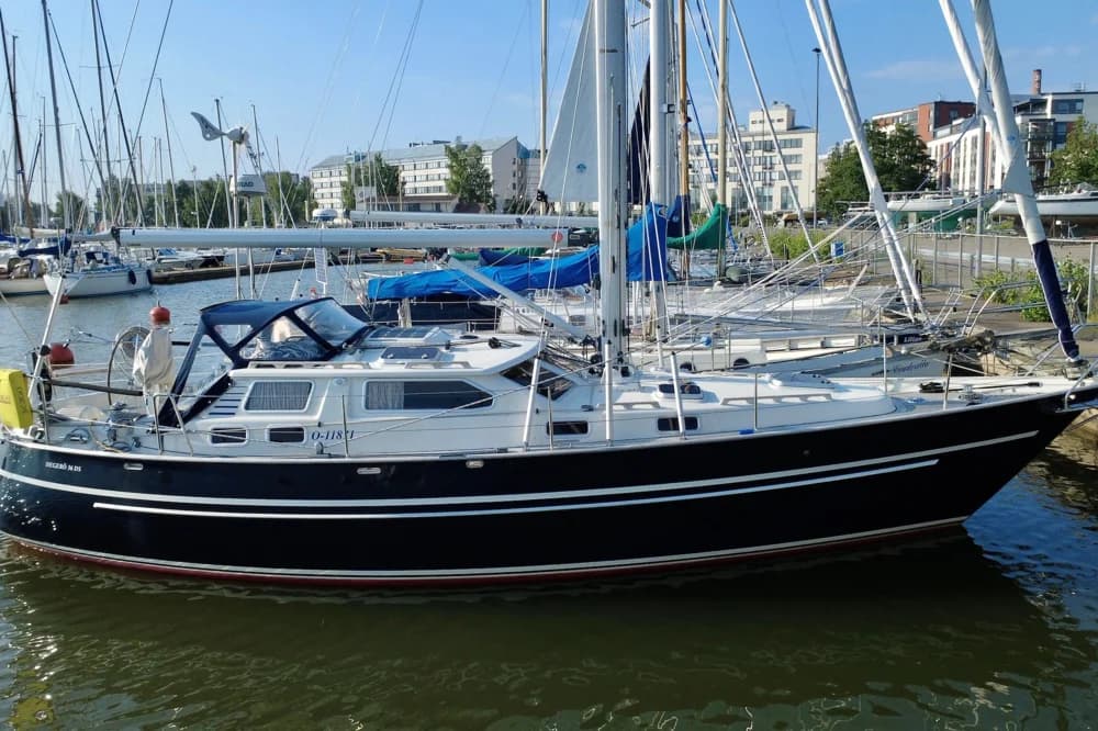 Custom Degerö 36 DS