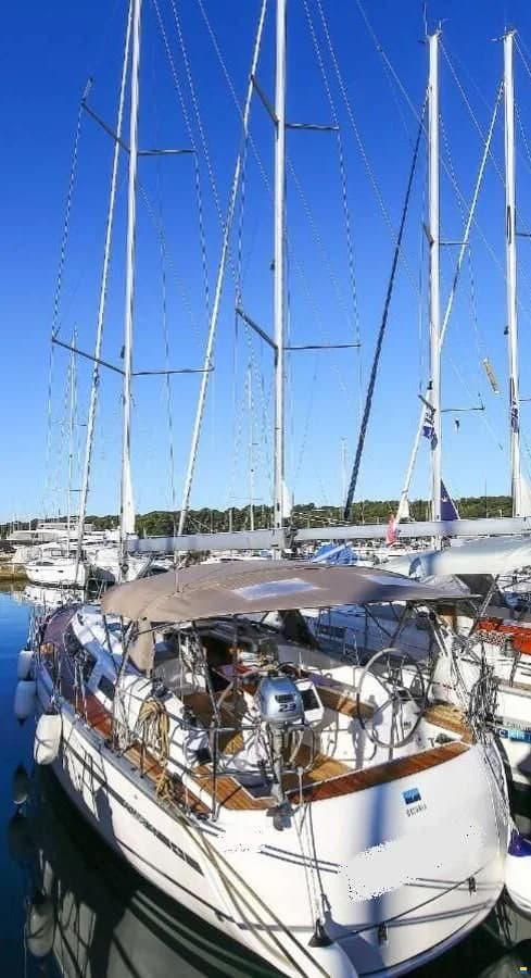 Bavaria 37 Cruiser NEW ENGINE