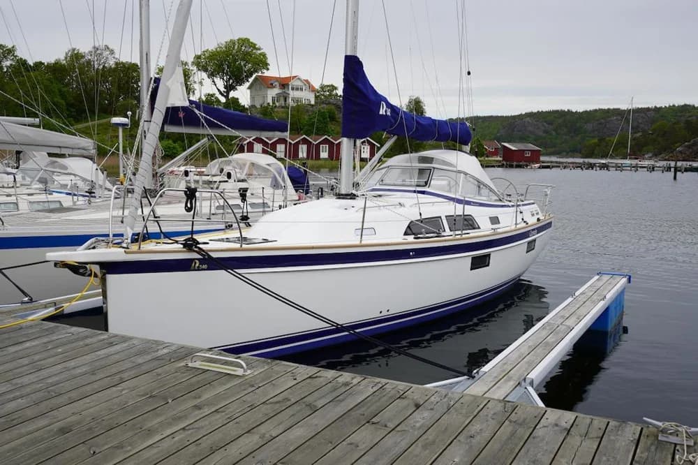Hallberg-Rassy 340