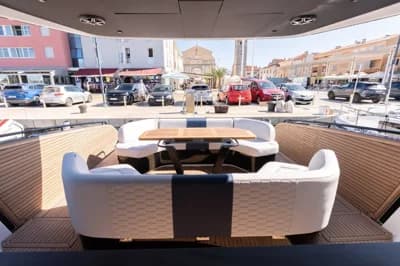 Beneteau Gran Turismo 50 2