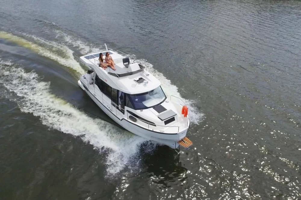 Balt Yacht SunCamper 35