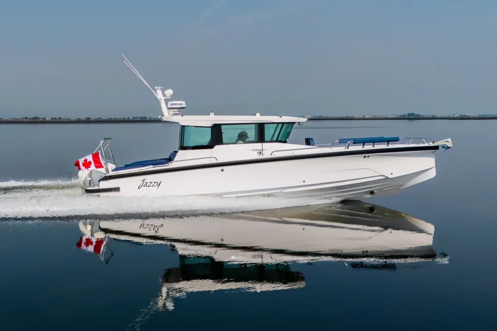 Axopar 29 XC Cross Cabin