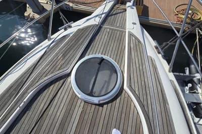 Sessa Marine C42 2