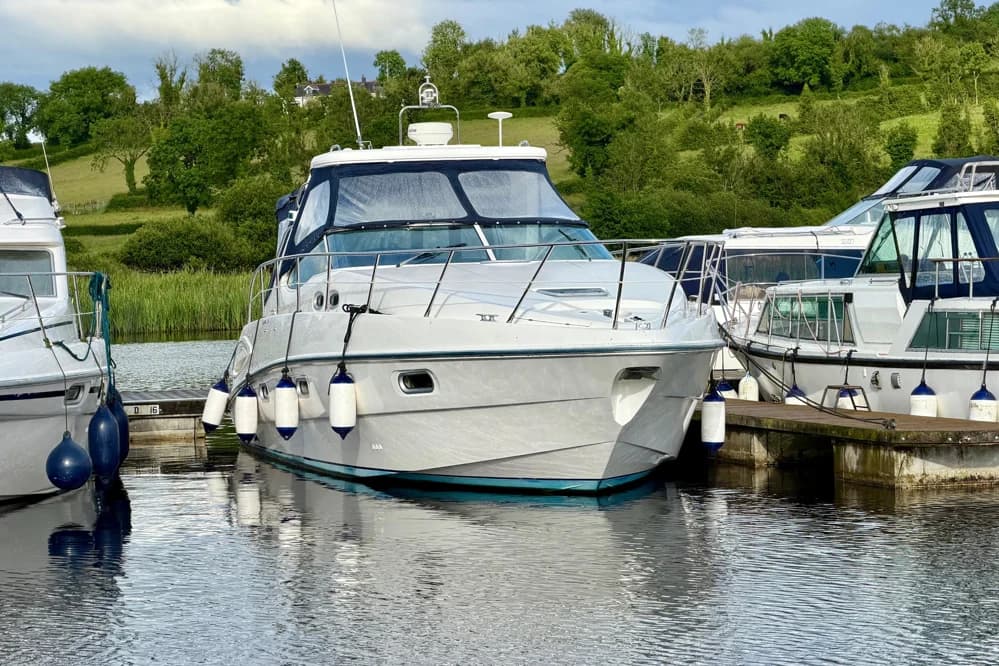 Sealine S38