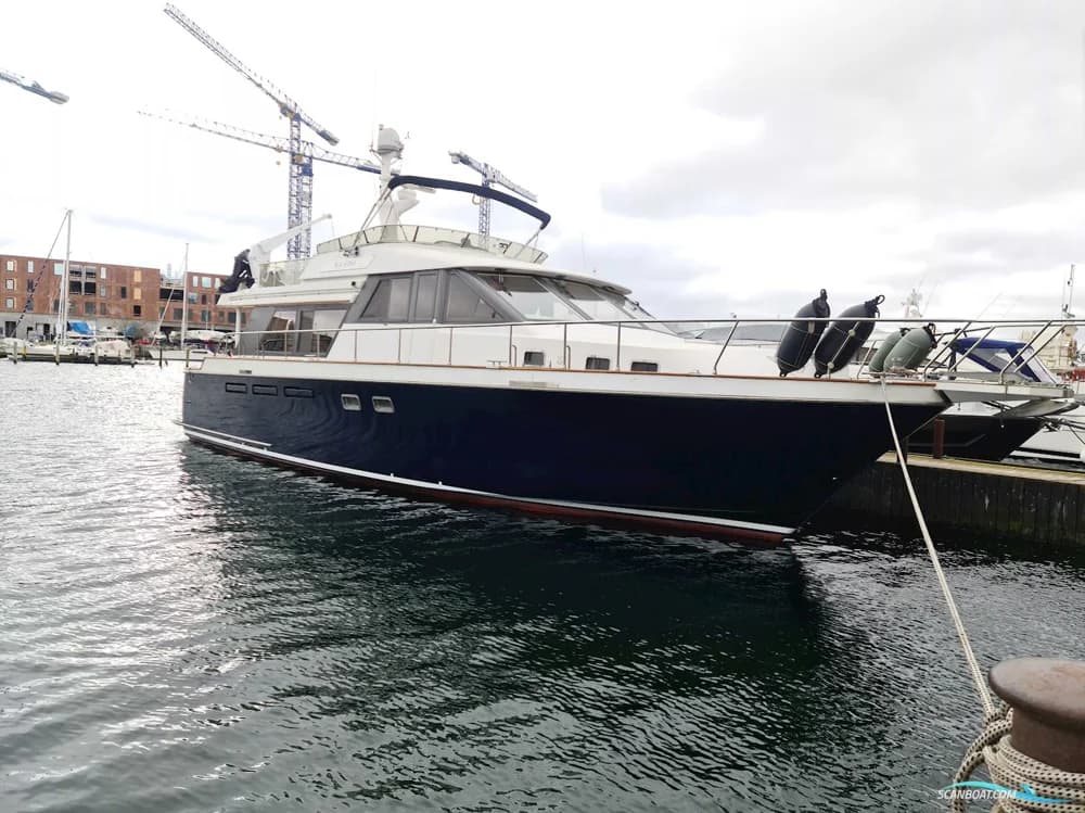 Ocean Alexander 548