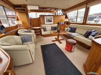 Ocean Alexander 548 2