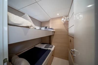 Aventura 47 3