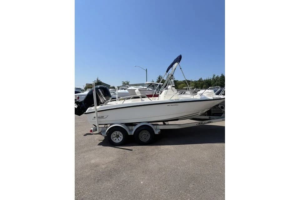 Boston Whaler 180 Dauntless