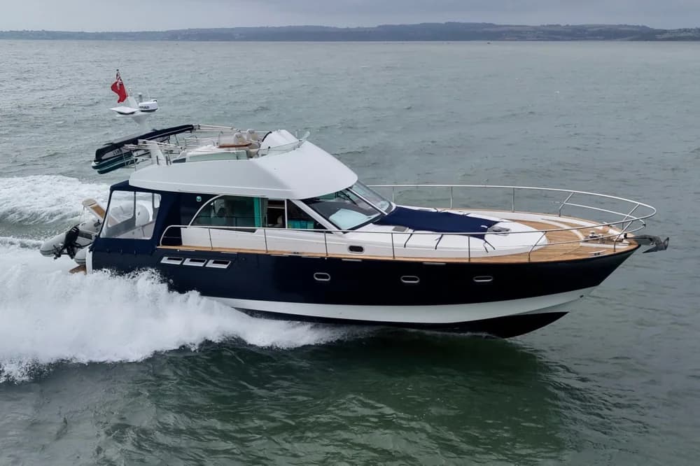 Beneteau Antares 13.80