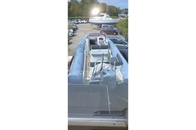 Zodiac N-ZO 700 Cabin 3