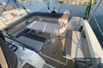 Jeanneau Cap Camarat 9.0 WA 2