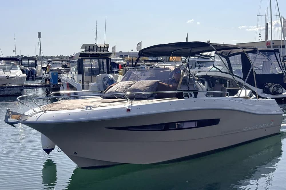 Atlantic Marine 690 Sun Cruiser