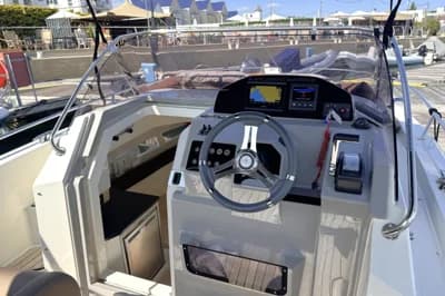 Atlantic Marine 690 Sun Cruiser 2