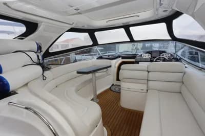 Sealine S43 Sports Cruiser 3