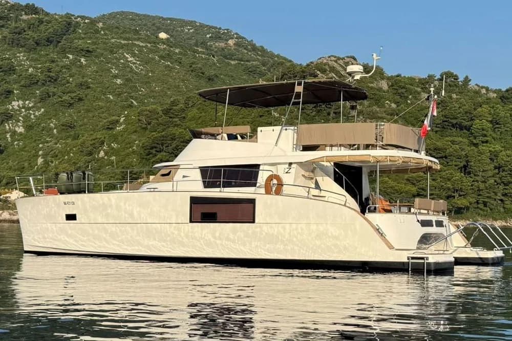 Fountaine Pajot Cumberland 47 LC