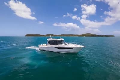 Boston Whaler 405 Conquest 2
