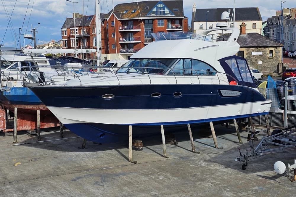 Beneteau Antares 12