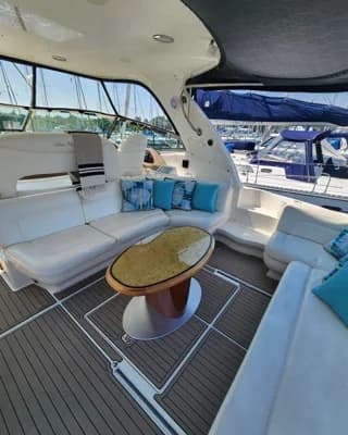 Sea Ray Sundancer 460 3