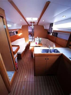 Jeanneau SUN ODYSSEY 36I 3