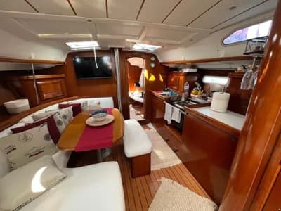 Beneteau Oceanis 393 Clipper 4