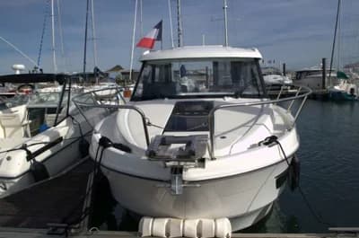 Bénéteau Antares 9 3