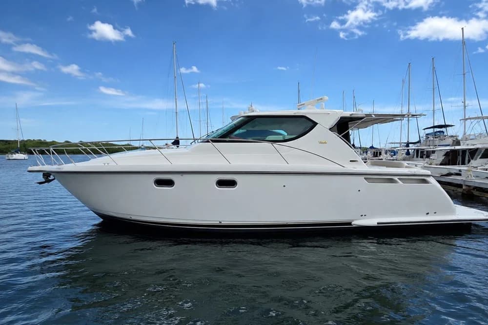 Tiara Yachts 4300 Sovran