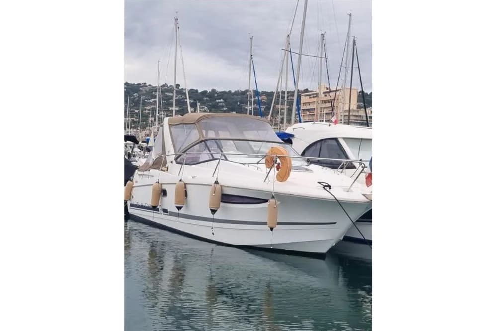 Jeanneau Leader 8
