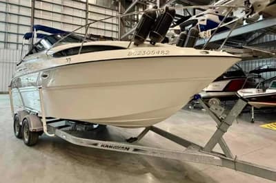 Bayliner 245 Cruiser 2