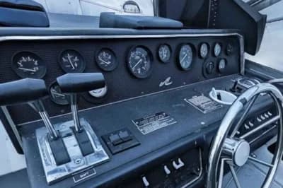 Sea Ray 300 Weekender 2