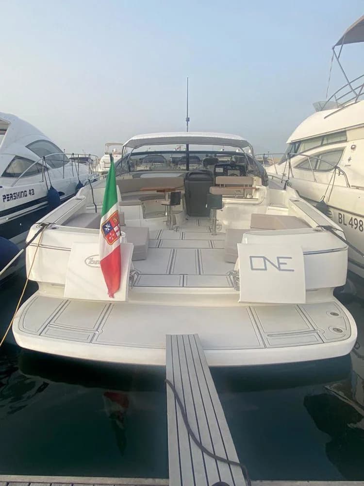 Baia One 43