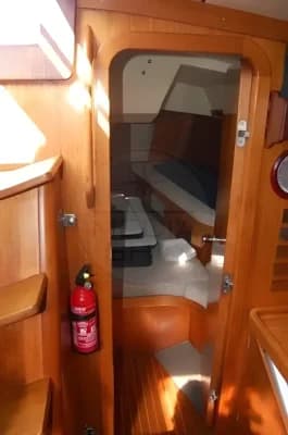 1989 Grand Soleil 46 Boat for Sale 5