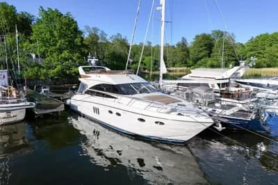 Princess 54 Flybridge Motor Yacht 2