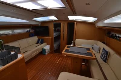 Jeanneau 57 3