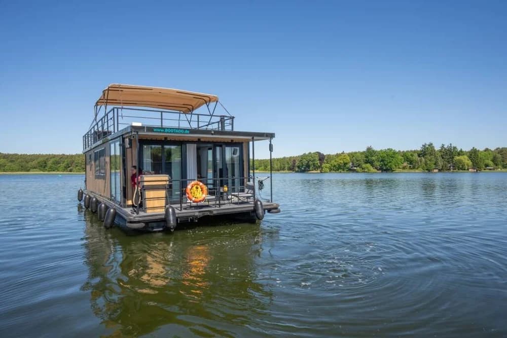 Woma Houseboat Hausboot D13 Exklusiv