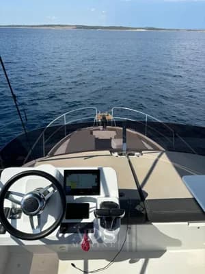 Jeanneau Merry Fisher 1095 Fly 3