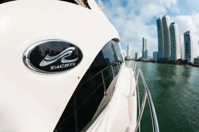 Sea Ray 60 Sundancer 2