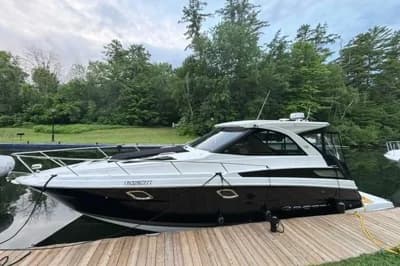 Regal 35 Sport Coupe 2