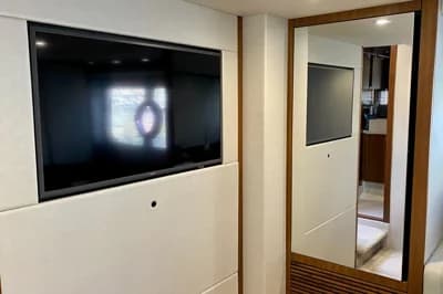 Sunseeker Predator 57 2