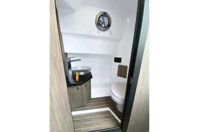 Ranieri Cayman 28.0 Executive - SPECIAL OFFER 3