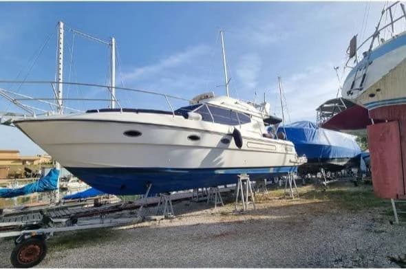 Azimut 37