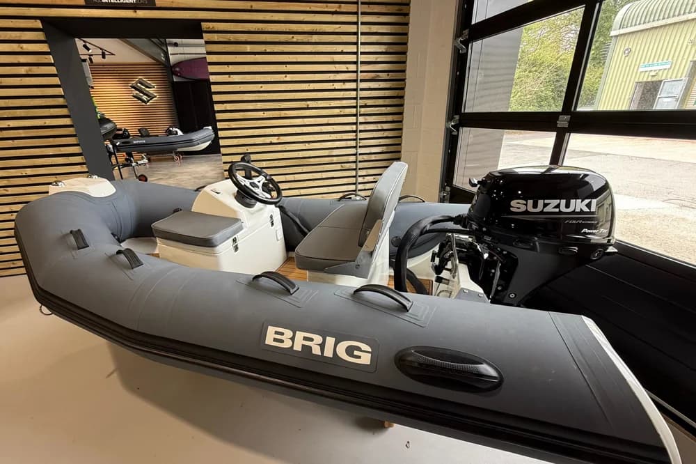 Brig Falcon 300