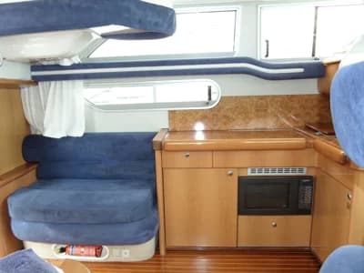 Sealine F33 3