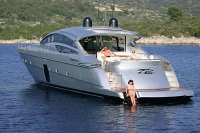 Pershing 72 2