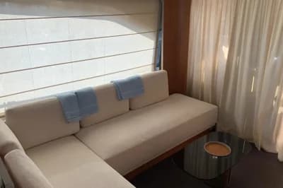 Ferretti Yachts 670 3